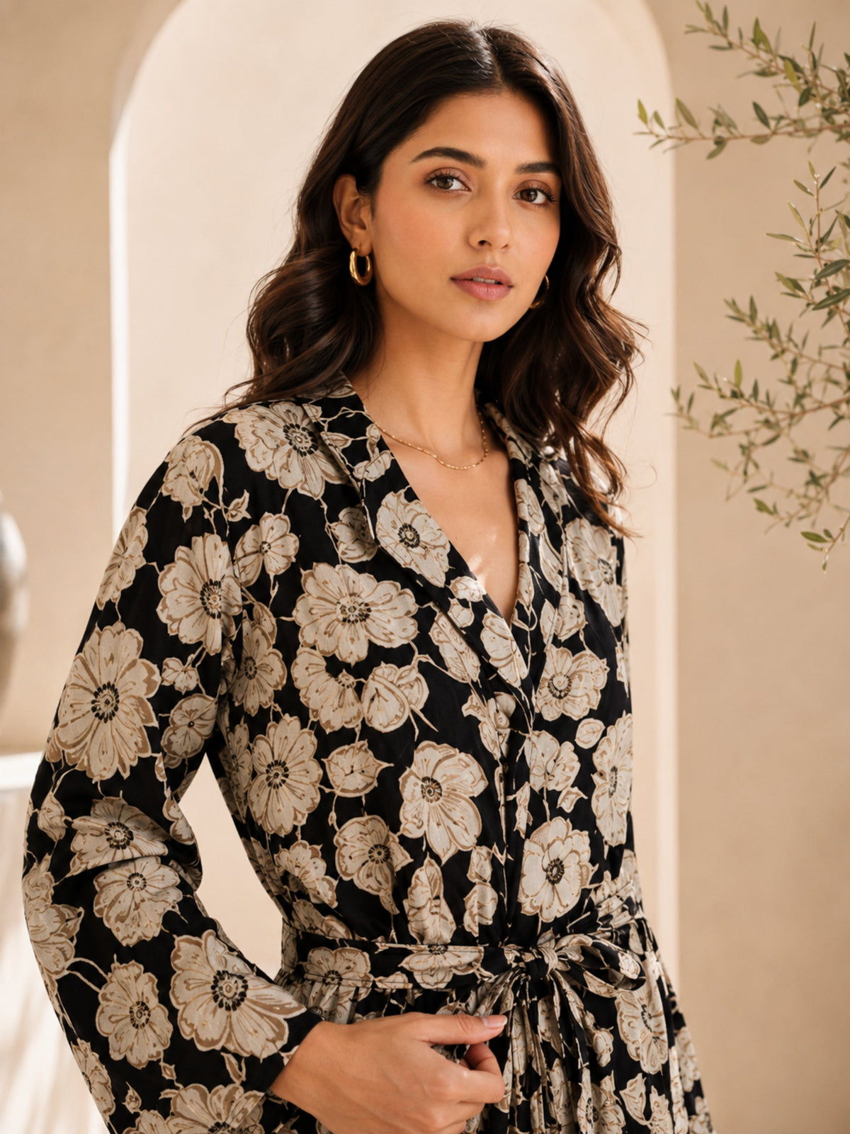 Black Blossom Pure Cotton Collar Robe for Women