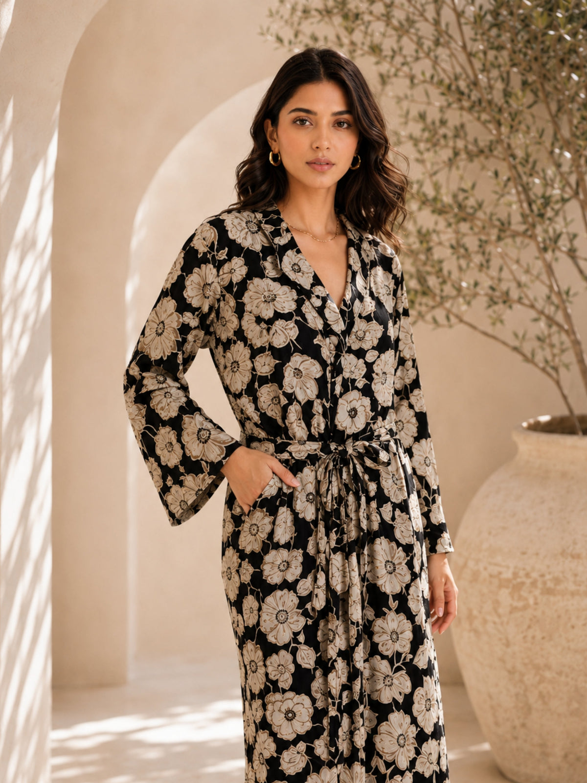 Black Blossom Pure Cotton Collar Robe for Women