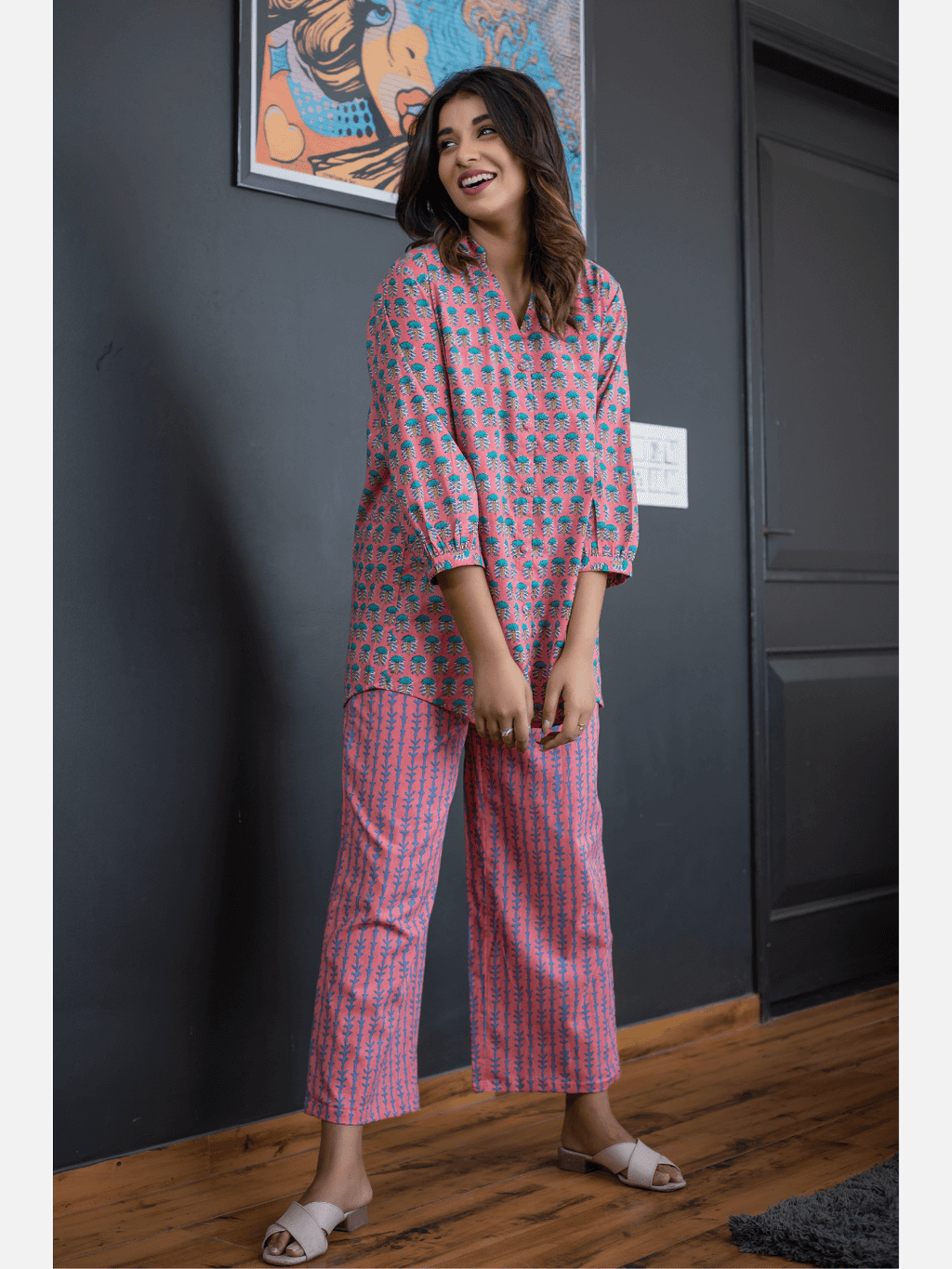 Smooth Pink back pleated Cotton Loungewear